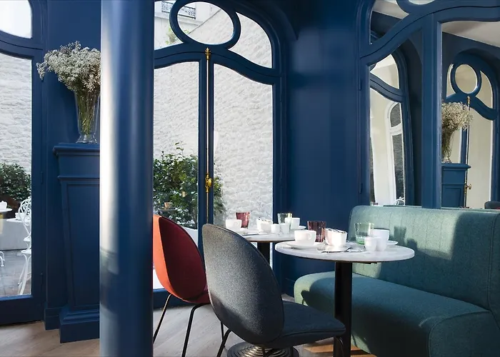 Hotel Celeste Batignolles Montmartre
